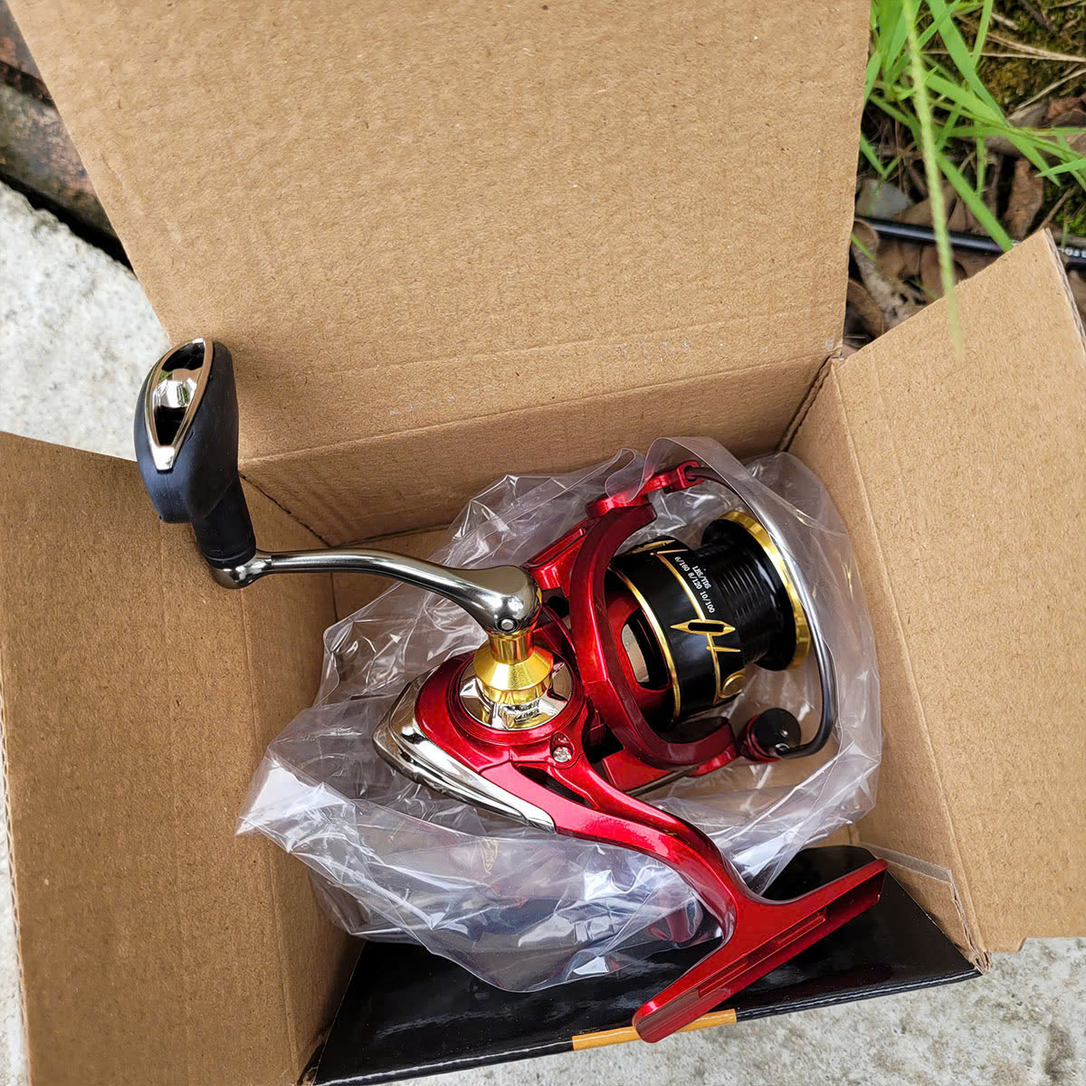 Máy câu lure kim loại SW